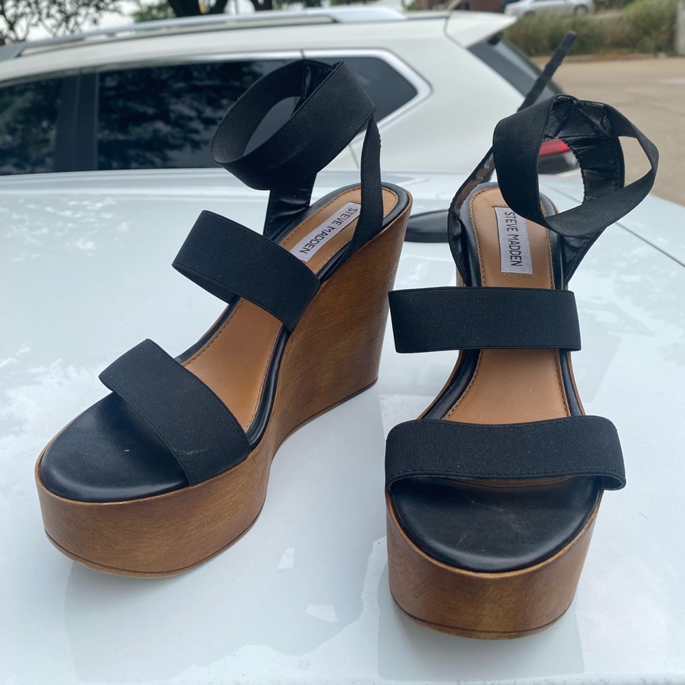 Steve Madden Wedges